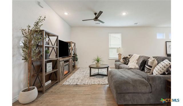 8409 Glade Drive, Temple, TX 76502