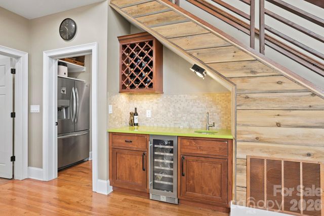 426 Eagle Ridge Road, Zirconia, NC 28790