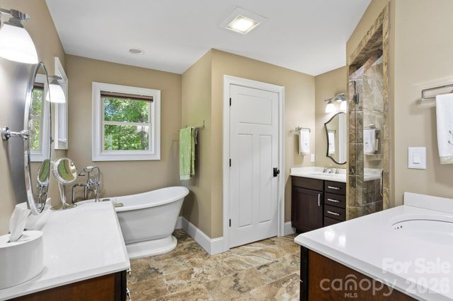 426 Eagle Ridge Road, Zirconia, NC 28790