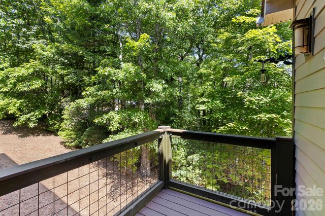 426 Eagle Ridge Road, Zirconia, NC 28790