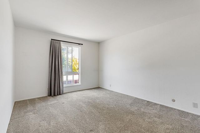 8975 8975 Alcosta 104, San Ramon, CA 94583