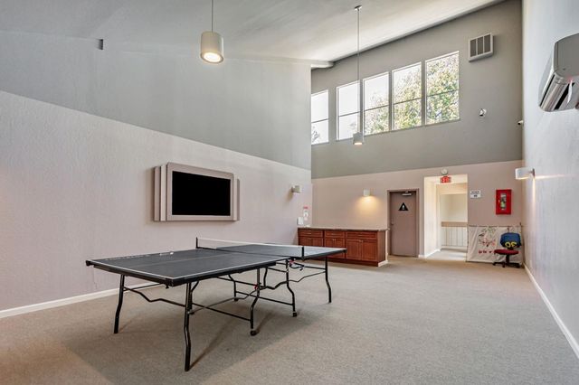 8975 8975 Alcosta 104, San Ramon, CA 94583