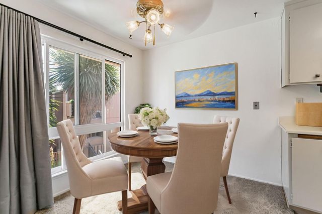 8975 8975 Alcosta 104, San Ramon, CA 94583