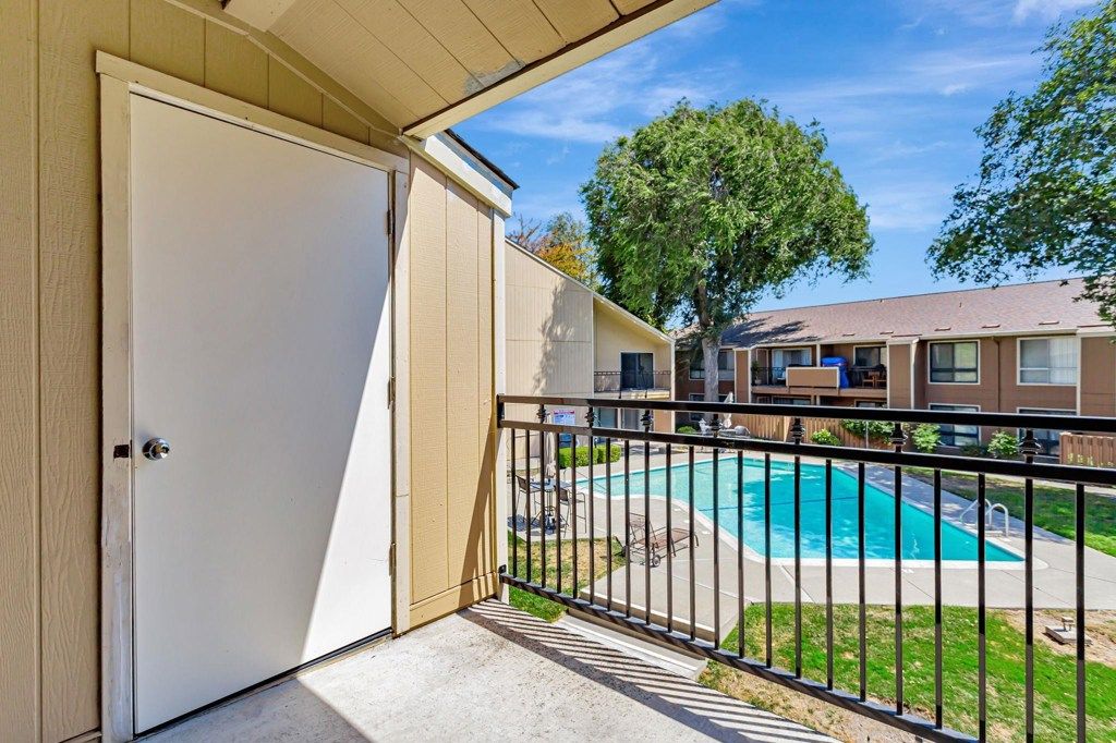 Image 22 of property listing at 8975 Alcosta 104, San Ramon, CA 94583