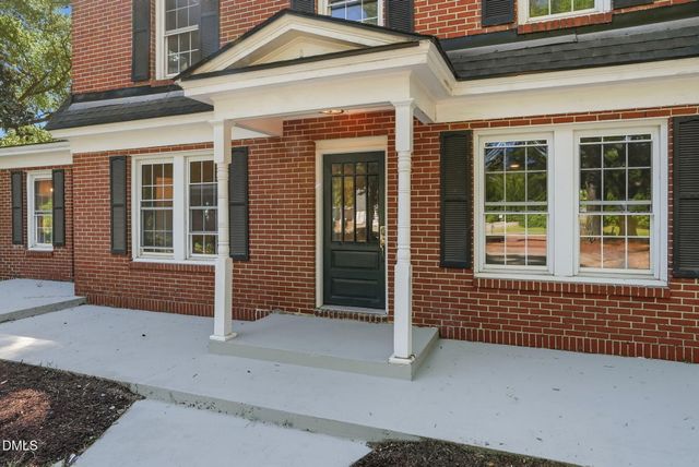 1424 Carthage Street, Sanford, NC 27330