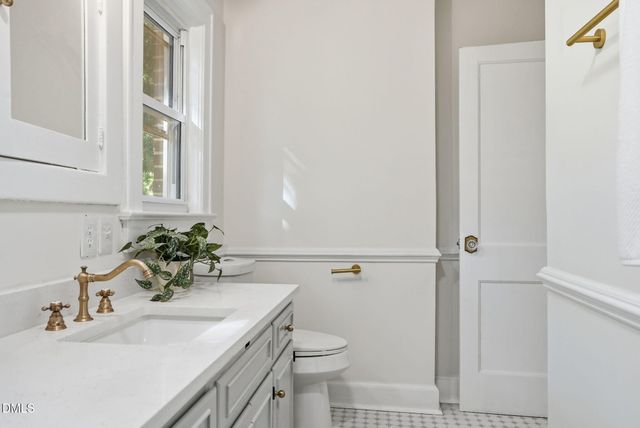 1424 Carthage Street, Sanford, NC 27330