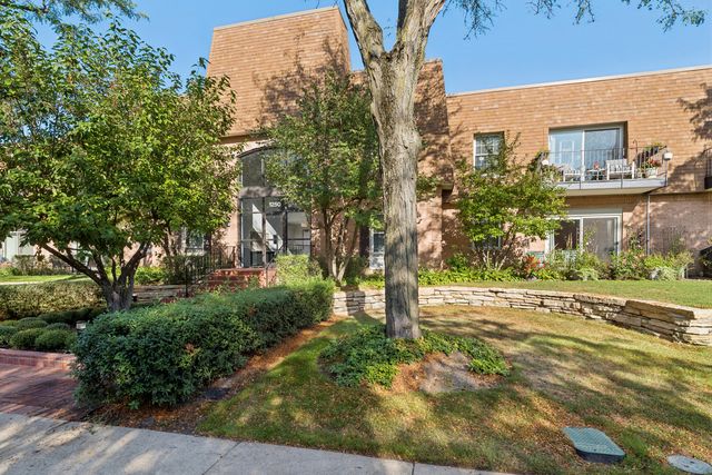 1250 Park Avenue 435, Highland Park, IL 60035