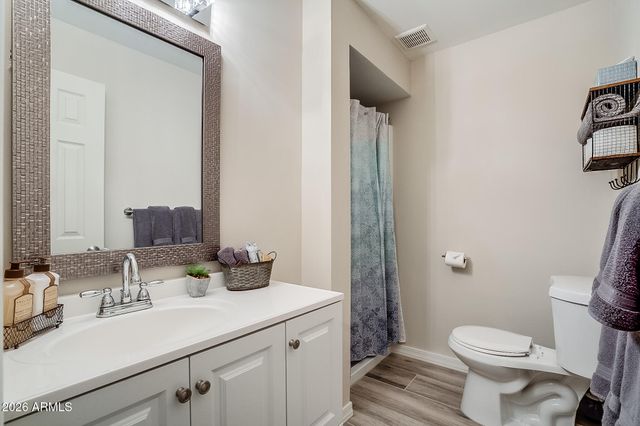 6961 E OSBORN Road D, Scottsdale, AZ 85251