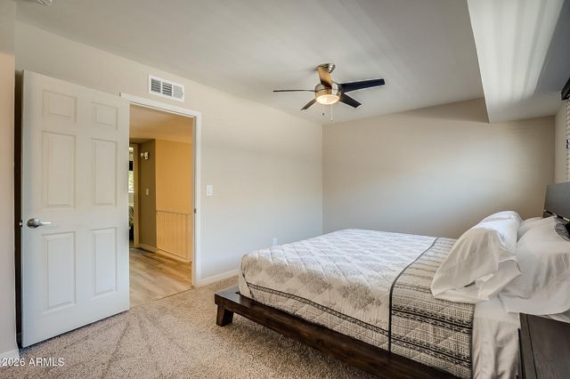 6961 E OSBORN Road D, Scottsdale, AZ 85251