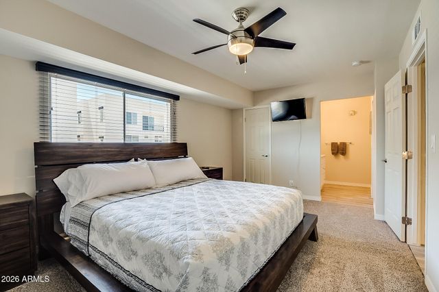 6961 E OSBORN Road D, Scottsdale, AZ 85251