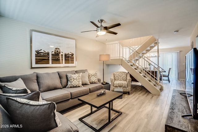 6961 E OSBORN Road D, Scottsdale, AZ 85251