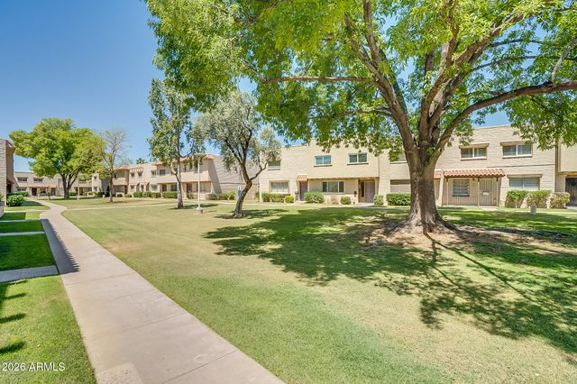 6961 E OSBORN Road D, Scottsdale, AZ 85251