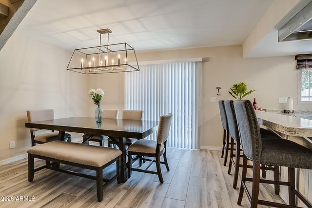 6961 E OSBORN Road D, Scottsdale, AZ 85251