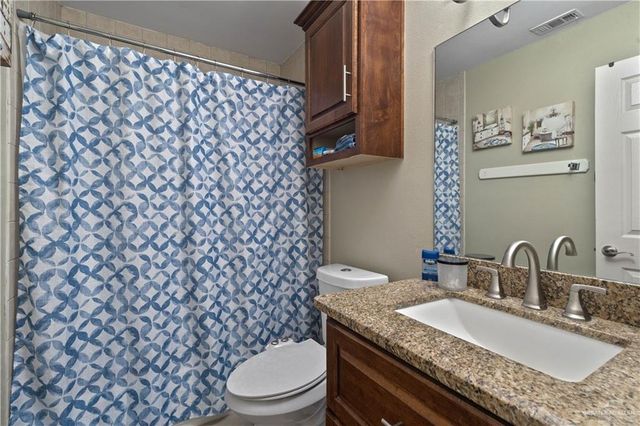 1913 Baylor Avenue, Edinburg, TX 78542