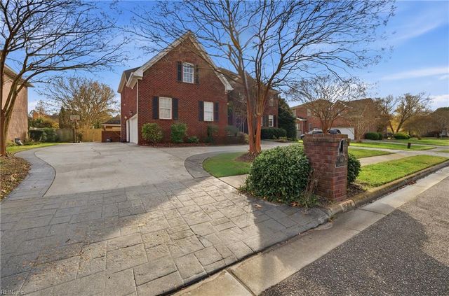 844 Greenfield LN, Chesapeake, VA 23322