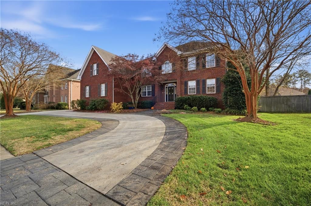 844 Greenfield LN, Chesapeake, VA 23322