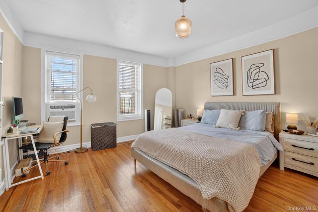 219 Bronx River Road 4N, Yonkers, NY 10704