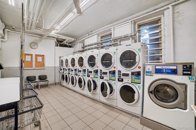 219 Bronx River Road 4N, Yonkers, NY 10704