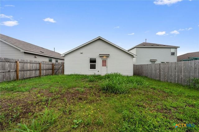 9248 James Bowie, Seguin, TX 78155