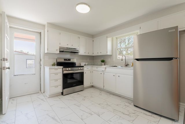 329 DUTCH LN, Mt Jackson, VA 22842