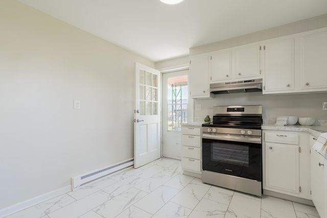 329 DUTCH LN, Mt Jackson, VA 22842