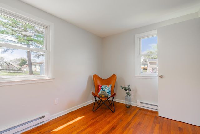 329 DUTCH LN, Mt Jackson, VA 22842
