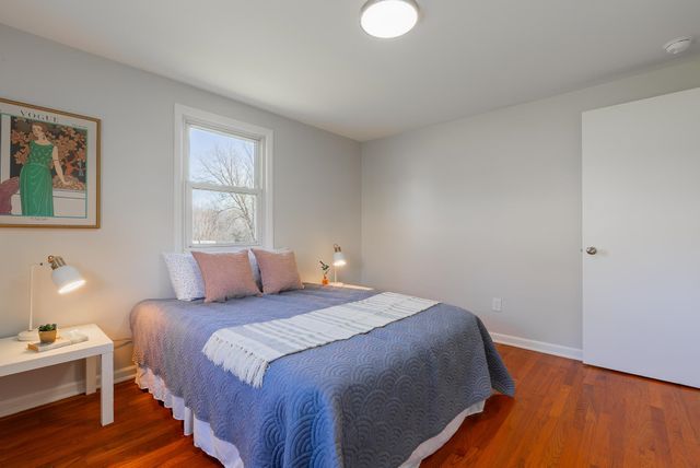 329 DUTCH LN, Mt Jackson, VA 22842