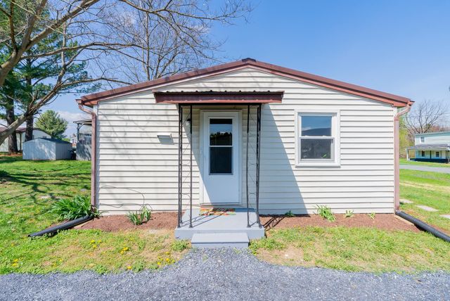 329 DUTCH LN, Mt Jackson, VA 22842