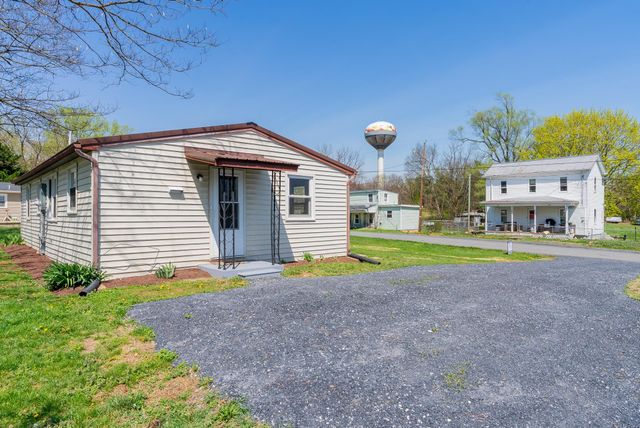 329 DUTCH LN, Mt Jackson, VA 22842
