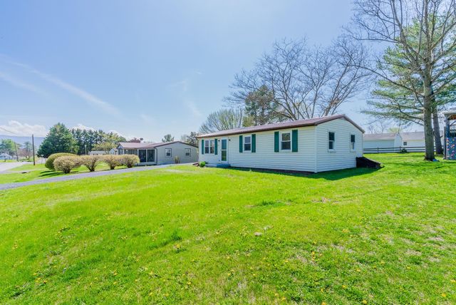 329 DUTCH LN, Mt Jackson, VA 22842