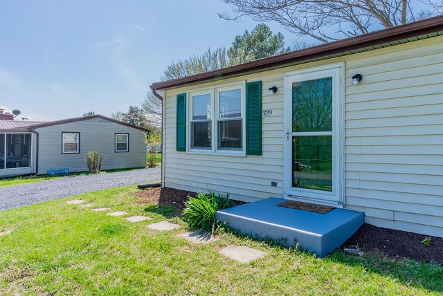 329 DUTCH LN, Mt Jackson, VA 22842