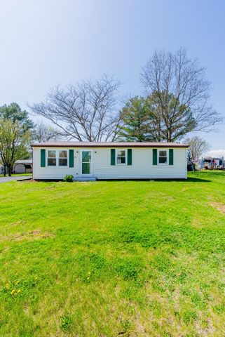 329 DUTCH LN, Mt Jackson, VA 22842