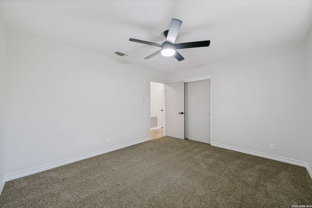 654 Richfield, Windcrest, TX 78239