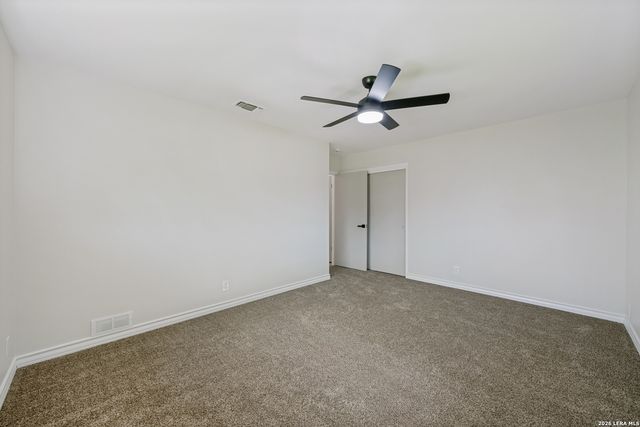 654 Richfield, Windcrest, TX 78239