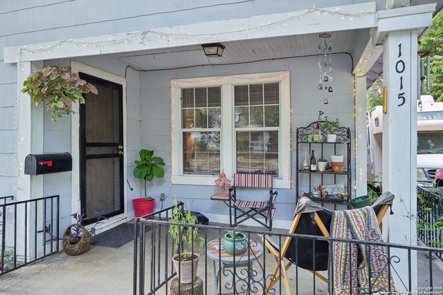 1015 W Elsmere, San Antonio, TX 78201