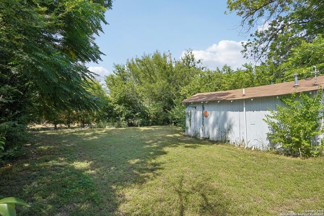 1015 W Elsmere, San Antonio, TX 78201