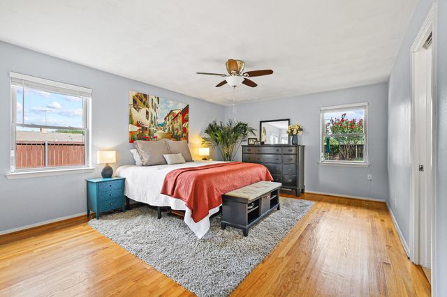 10432 Chesterton Drive, Dallas, TX 75238
