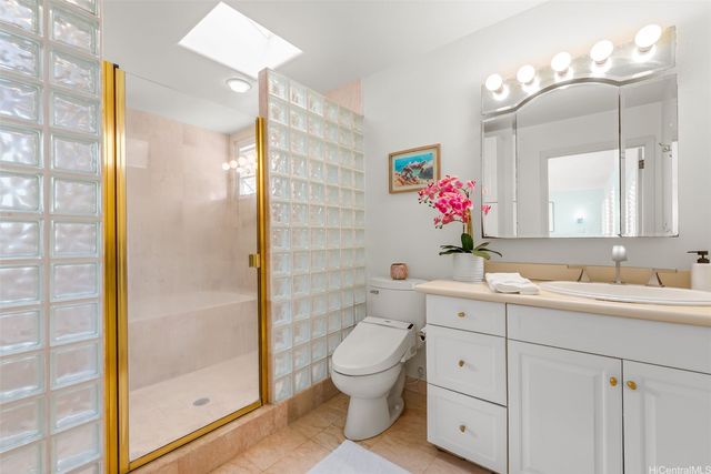 138 Kailuana Place, Kailua, HI 96734