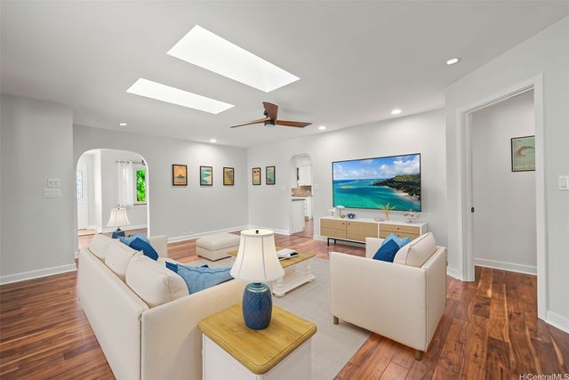 138 Kailuana Place, Kailua, HI 96734