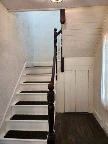 164 Morris Avenue, Pawtucket, RI 02860