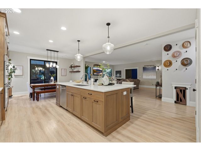 18159 Sw HANDLEY St, Sherwood, OR 97140