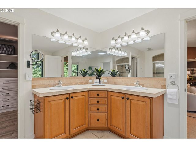 18159 Sw HANDLEY St, Sherwood, OR 97140