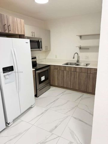 2796 SW 34th Ct 2796, Miami, FL 33133