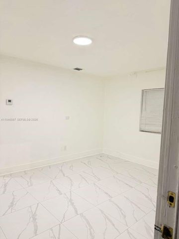 2796 SW 34th Ct 2796, Miami, FL 33133