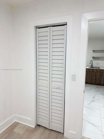 2796 SW 34th Ct 2796, Miami, FL 33133