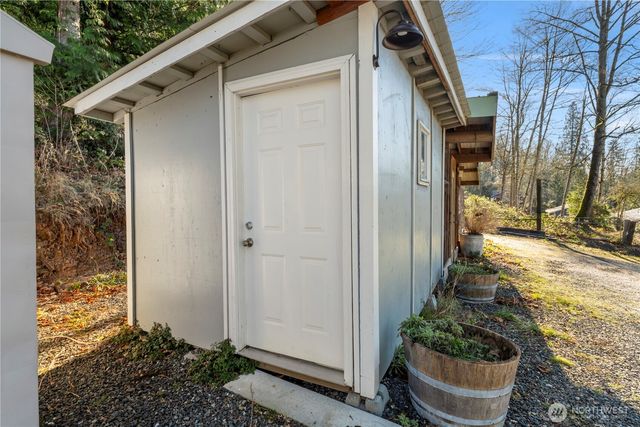 31326 SE 360th Place, Enumclaw, WA 98022