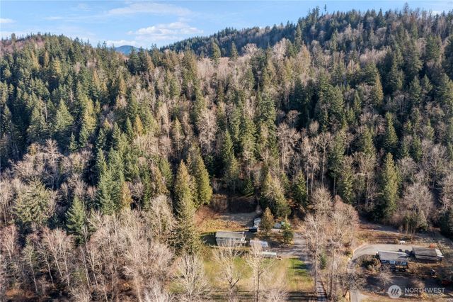 31326 SE 360th Place, Enumclaw, WA 98022