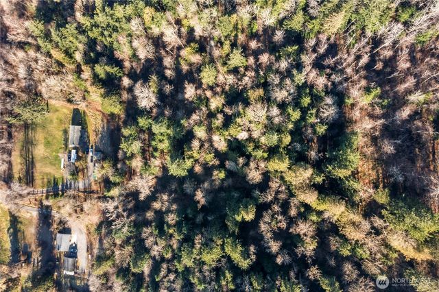 31326 SE 360th Place, Enumclaw, WA 98022