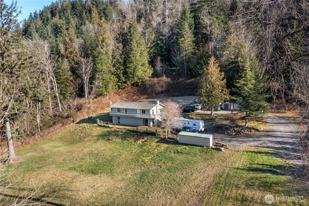 31326 SE 360th Place, Enumclaw, WA 98022