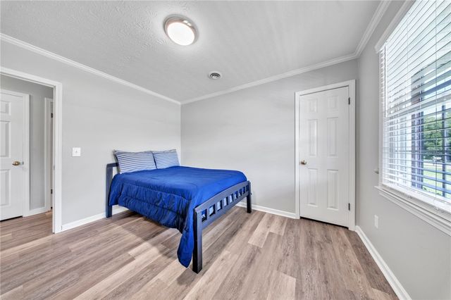 207 Vinewood Street, Piedmont, SC 29673